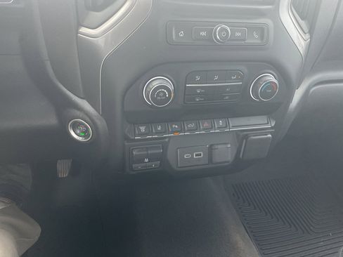 Used 2024 Chevrolet Silverado 2500 Custom w/ Custom Value Package image 13