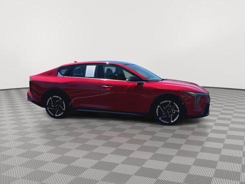 Used 2025 Kia K4 GT-Line w/ GT-Line Sunroof Package FWD image 9