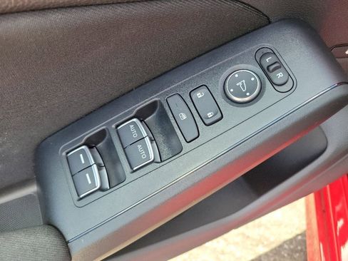 Used 2023 Honda Civic LX image 14
