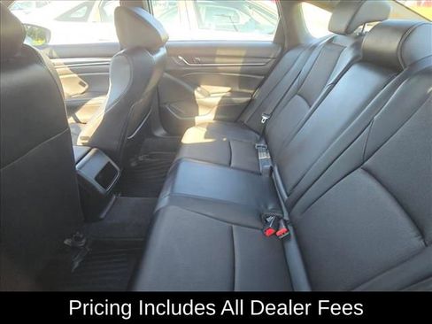 Used 2022 Honda Accord Sport image 6