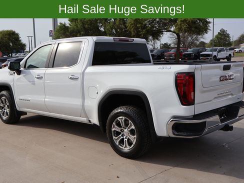 Used 2024 GMC Sierra 1500 SLT AWD/4WD image 12