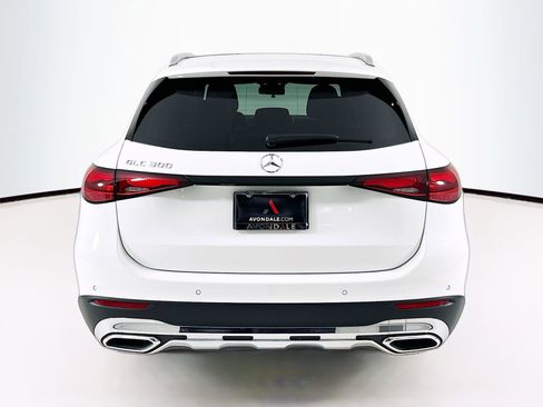 Used 2026 Mercedes-Benz GLC 300 image 7