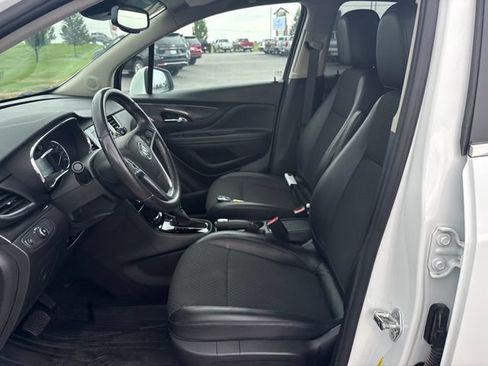 Certified 2022 Buick Encore Preferred w/ Safety Package II AWD/4WD image 9