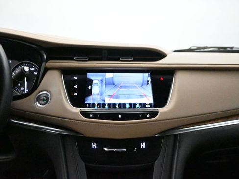 Used 2020 Cadillac XT5 Sportv w/ Platinum Package image 15