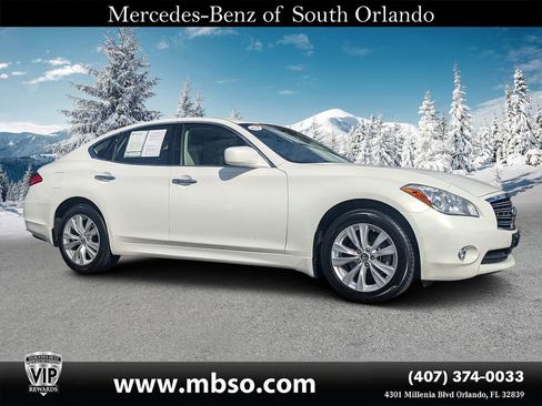 Used 2011 INFINITI M37 x w/ Deluxe Touring Pkg image 1