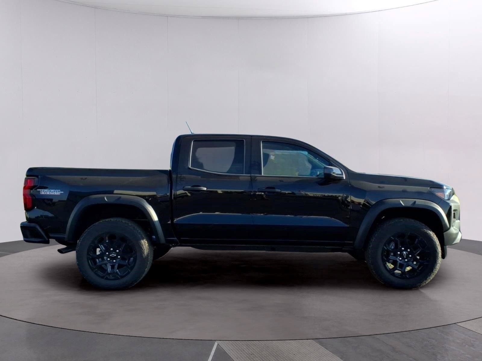 New 2026 Chevrolet Colorado Trail Boss AWD/4WD image 6