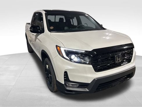 New 2026 Honda Ridgeline Black Edition image 3