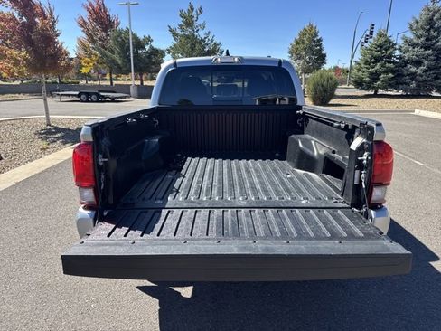 Used 2023 Toyota Tacoma SR5 w/ Technology Package image 16