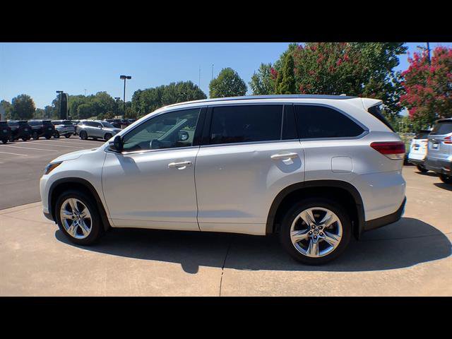 Used 2019 Toyota Highlander Limited AWD/4WD image 5
