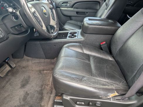 Used 2011 Chevrolet Tahoe LT image 7