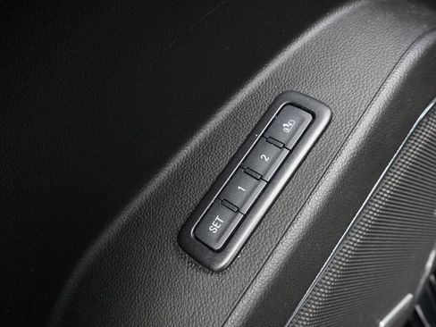 Used 2018 Chevrolet Tahoe LT AWD/4WD image 42