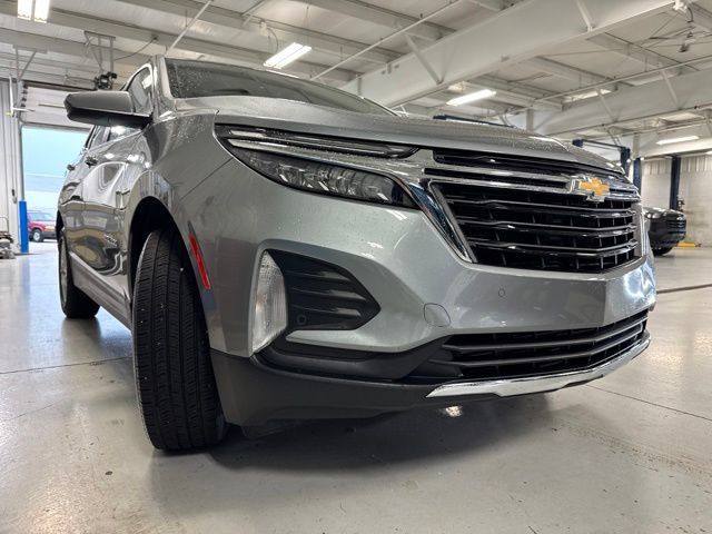 Used 2024 Chevrolet Equinox LT AWD/4WD image 29