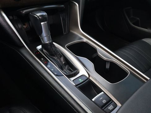 Used 2020 Honda Accord EX-L image 22