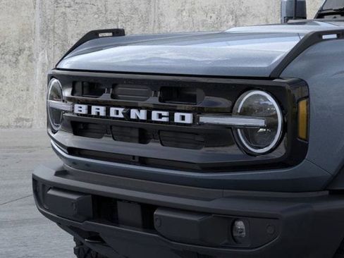 New 2025 Ford Bronco Outer Banks w/ Sasquatch Package AWD/4WD image 66