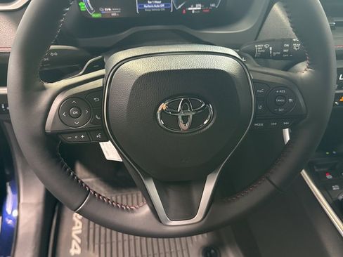 Used 2025 Toyota RAV4 XSE image 38