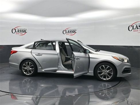 Used 2015 Hyundai Sonata Limited 2.0T image 31