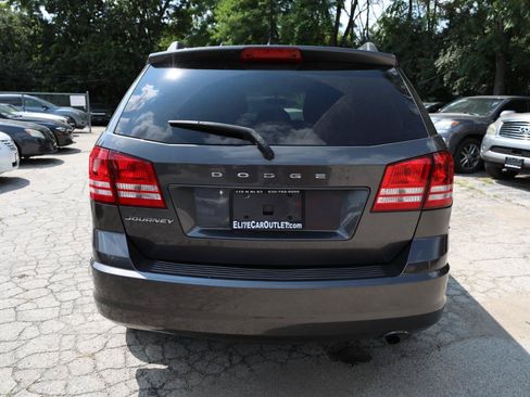 Used 2017 Dodge Journey SE w/ Flexible Seating Group FWD image 7