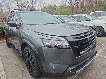 Certified 2022 Nissan Pathfinder Platinum w/ Lighting Package (N92)