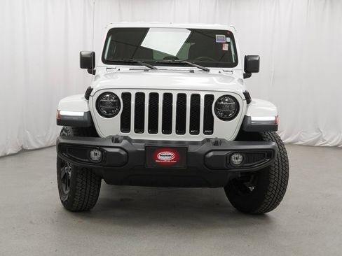 Certified 2022 Jeep Wrangler Unlimited Sahara image 8