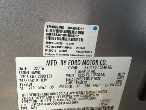 Used 2016 Ford Edge Titanium w/ Technology Package AWD/4WD image 32