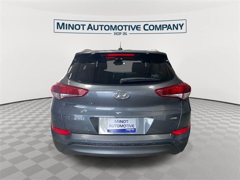 Used 2017 Hyundai Tucson SE image 7