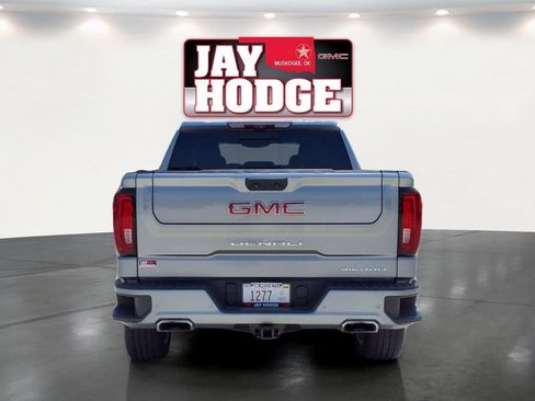 Used 2023 GMC Sierra 1500 Denali w/ Denali Reserve Package AWD/4WD image 5