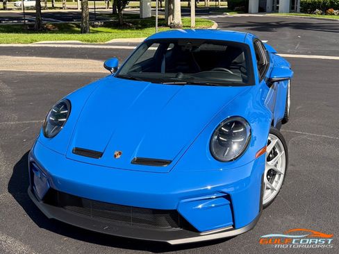 Used 2025 Porsche 911 GT3 RWD image 7