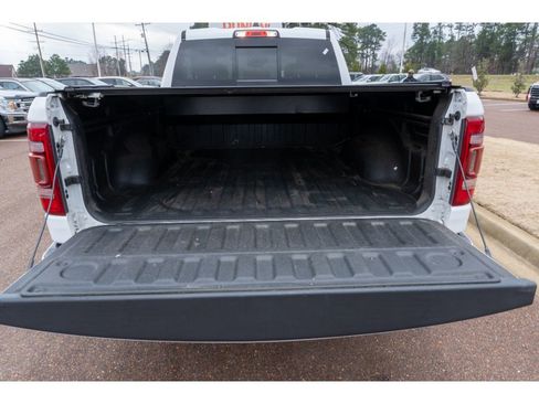 Used 2019 RAM 1500 Limited image 15