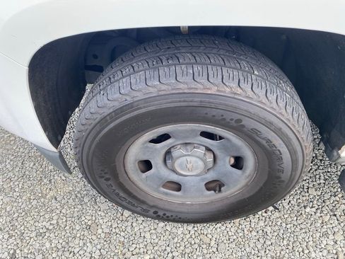 Used 2020 Chevrolet Colorado W/T image 25