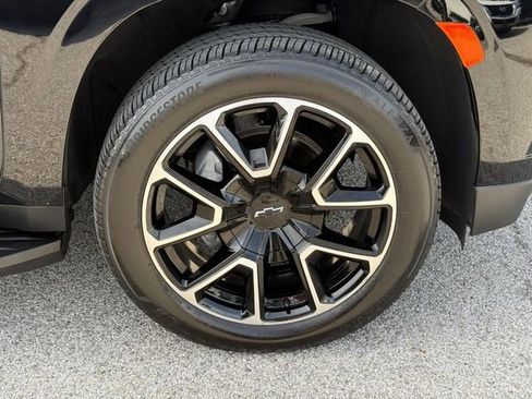 Used 2024 Chevrolet Tahoe RST w/ Sport Performance Package image 7