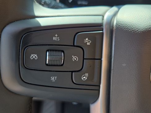 Used 2026 GMC Sierra 1500 SLT AWD/4WD image 23