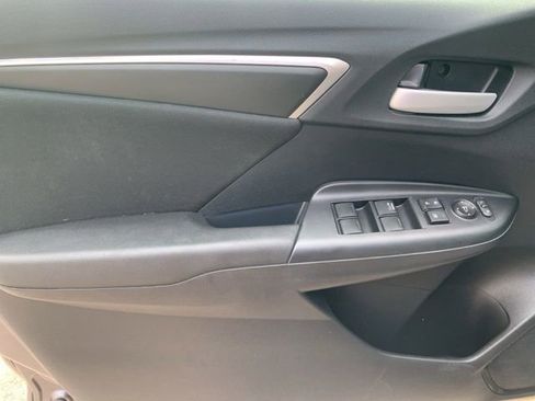 Used 2019 Honda Fit LX image 19