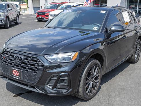 Used 2023 Audi SQ5 Premium Plus w/ Premium Plus Package AWD/4WD image 2