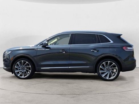 Used 2022 Lincoln Nautilus Reserve w/ Equipment Group 201A FWD image 6