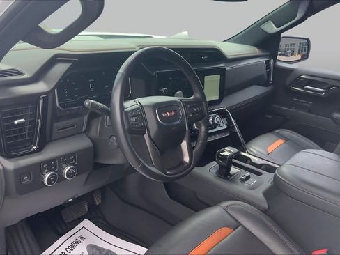 Used 2023 GMC Sierra 1500 AT4 AWD/4WD image 18