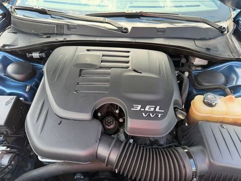 Used 2023 Dodge Charger SXT w/ Blacktop Package RWD image 11