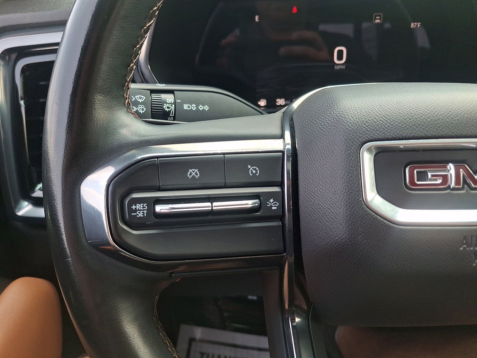 Used 2023 GMC Canyon AT4 w/ AT4 Premium Package AWD/4WD image 21