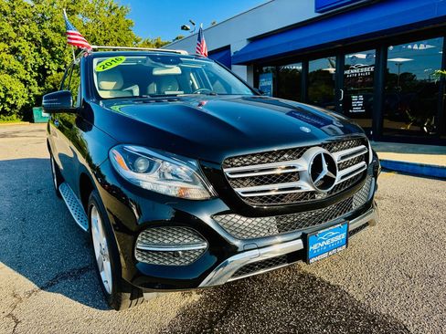 Used 2016 Mercedes-Benz GLE 350 4MATIC w/ Premium Package image 21