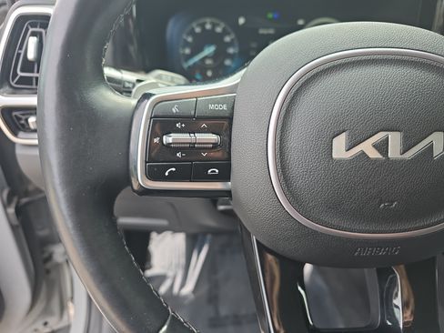 Used 2023 Kia Sorento SX Prestige AWD/4WD image 18