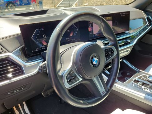 Used 2024 BMW X5 xDrive40i w/ Executive Package AWD/4WD image 11