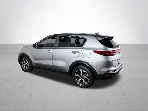 Used 2021 Kia Sportage LX AWD/4WD image 8