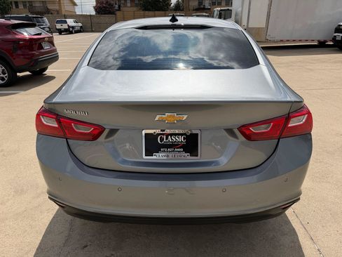 Used 2024 Chevrolet Malibu LS FWD image 7