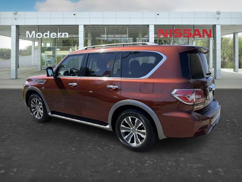 Used 2019 Nissan Armada SL w/ Premium Package AWD/4WD image 4