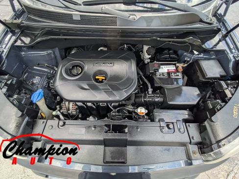 Used 2016 Kia Soul ! w/ Premium Package FWD image 16