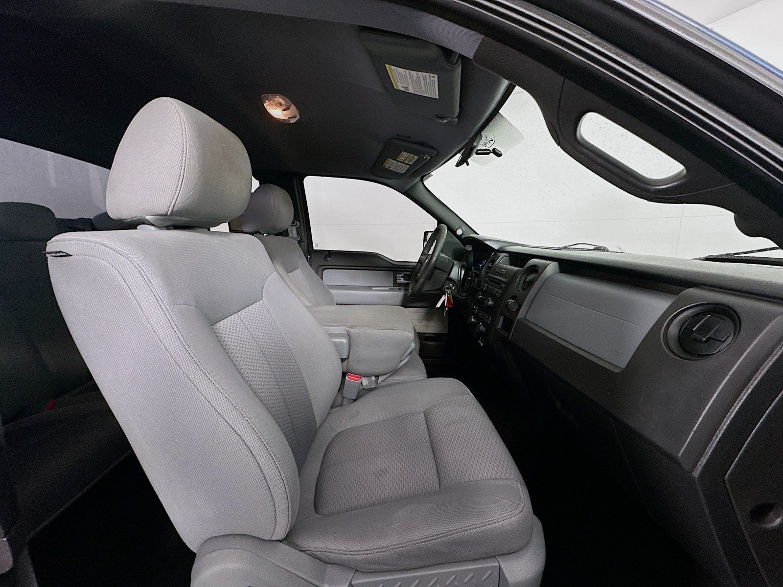 Used 2014 Ford F150 XL RWD image 24