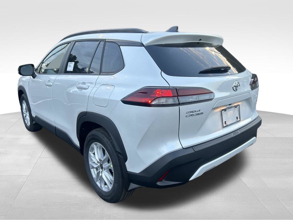 New 2026 Toyota Corolla Cross LE AWD/4WD image 3