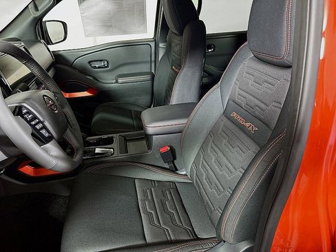 New 2025 Nissan Frontier PRO-4X image 11