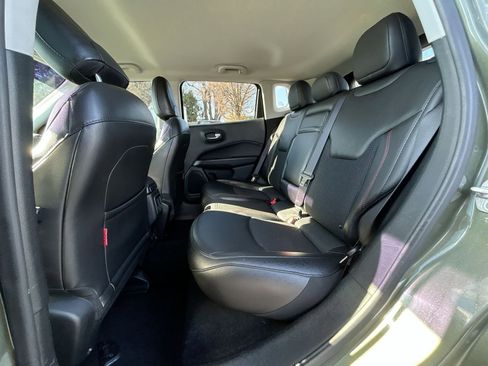 Used 2019 Jeep Compass Trailhawk image 23