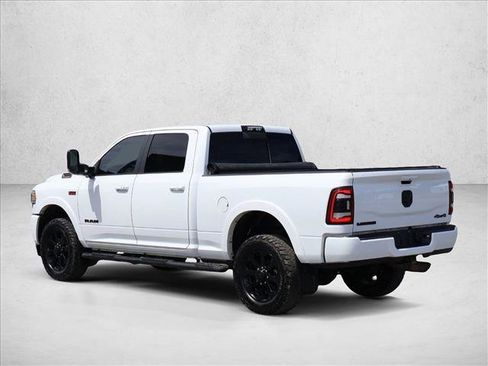 Used 2020 RAM 2500 Laramie w/ Night Edition AWD/4WD image 8