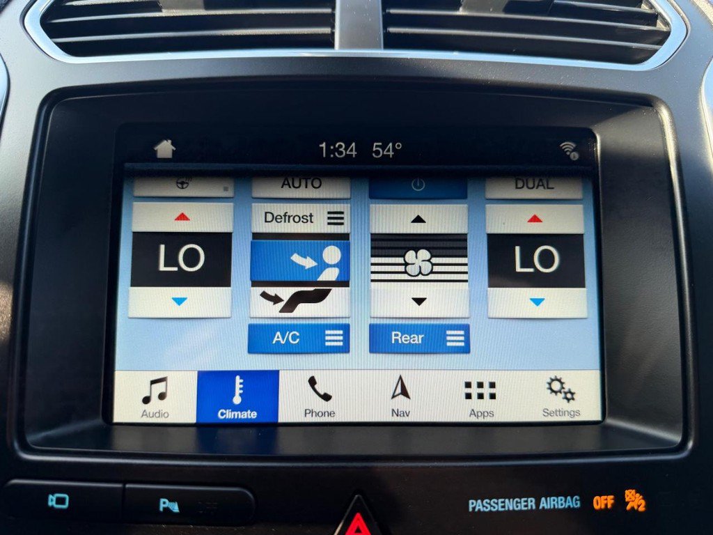 Used 2018 Ford Explorer Limited w/ Ford Safe & Smart Package FWD image 46